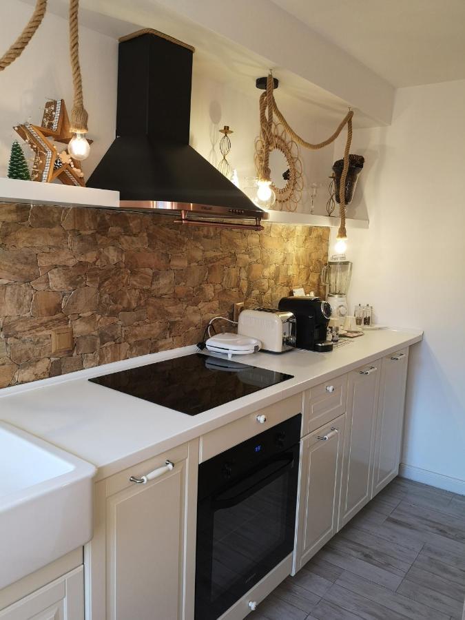 Ferienwohnung Penthouse Luxury Resita Exterior foto