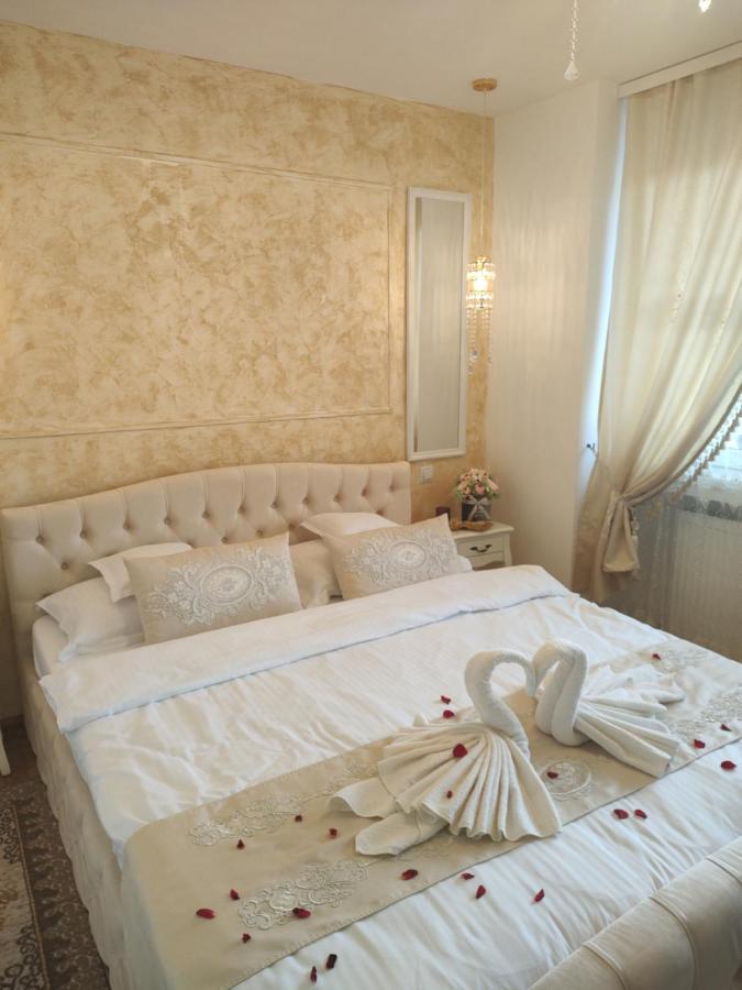 Ferienwohnung Penthouse Luxury Resita Exterior foto