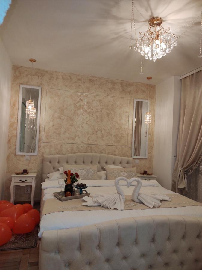 Ferienwohnung Penthouse Luxury Resita Exterior foto
