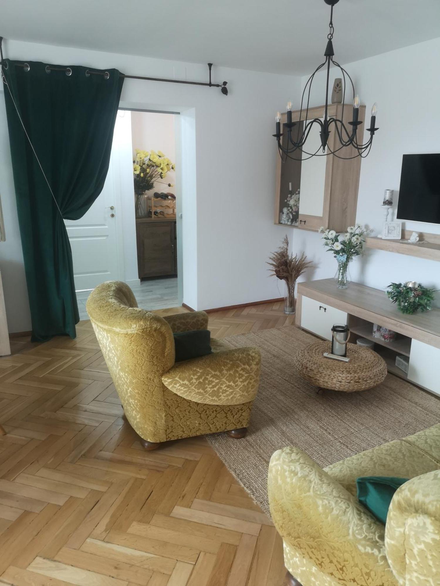 Ferienwohnung Penthouse Luxury Resita Exterior foto