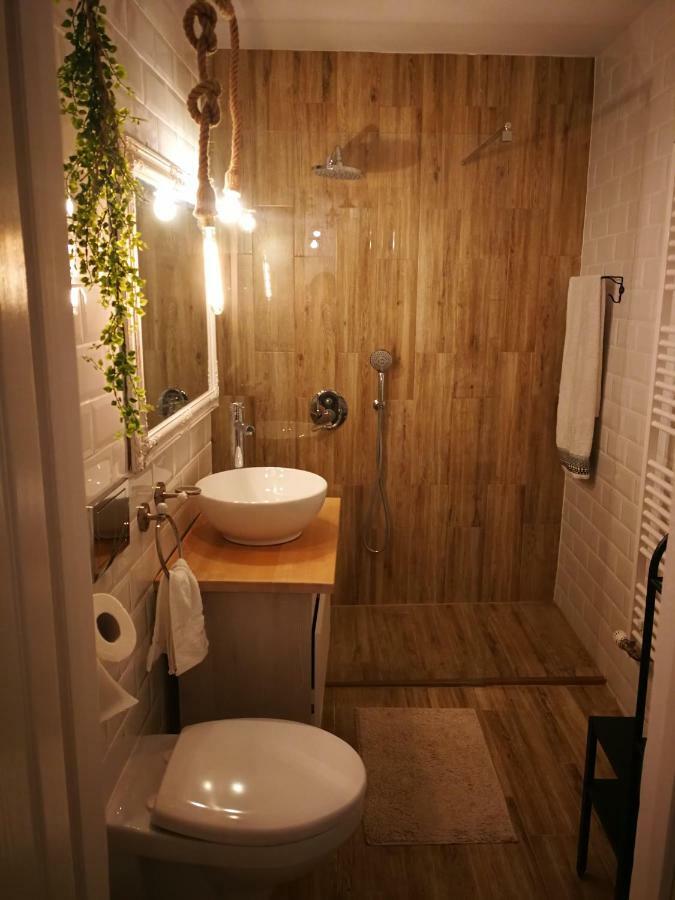 Ferienwohnung Penthouse Luxury Resita Exterior foto